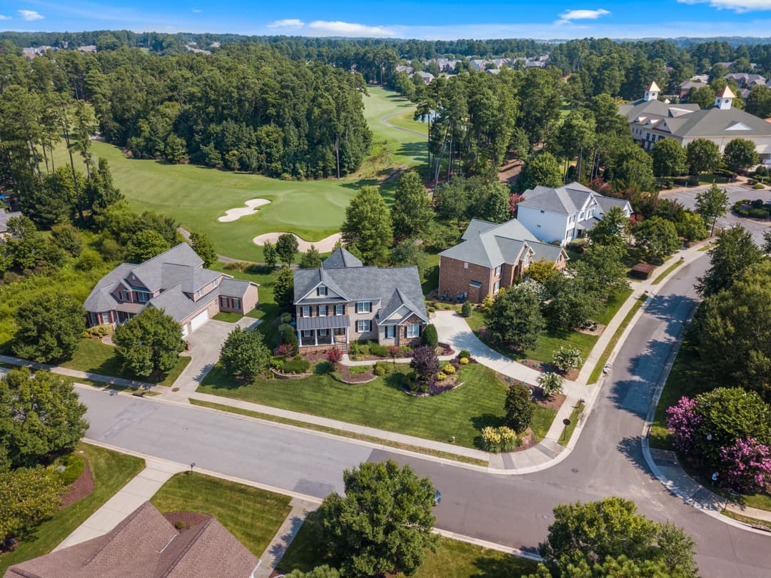 Aerial view of homes in a Raleigh, North Carolina neighborhood.